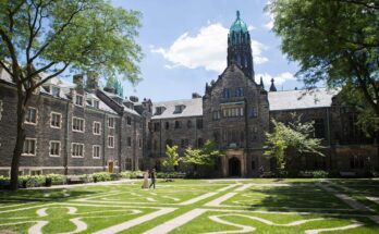 University of Toronto Scholarships for International Students